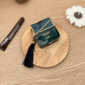 مارک جاکوبز دکانس مینی