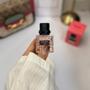 ولنتينيو بورن اين دونا